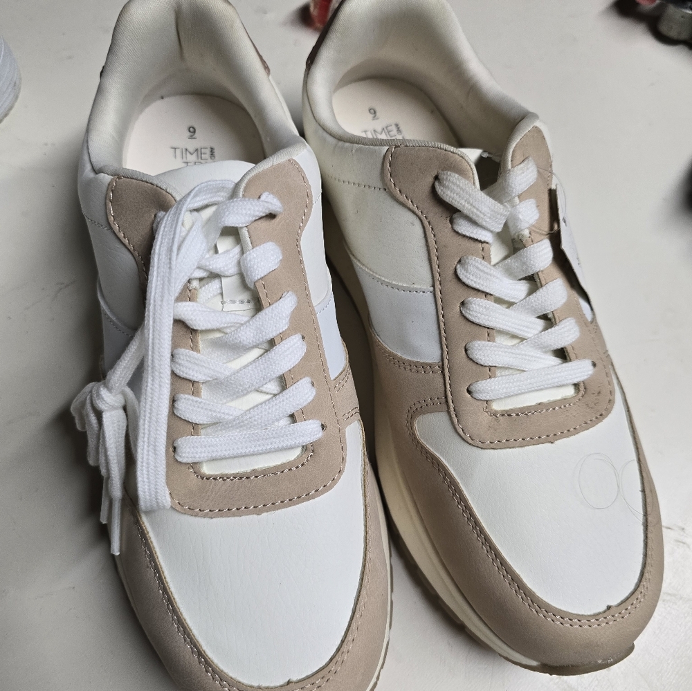NWT adult sneakers